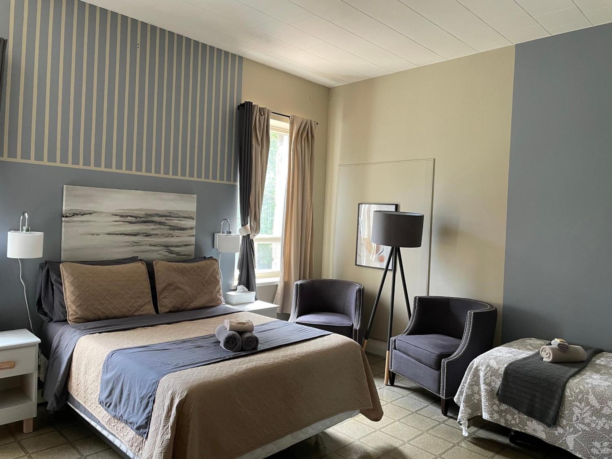 Maison Zacharie Desbiens Extérieur photo